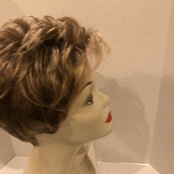 Soft layered boy cut synthetic wig main image 6